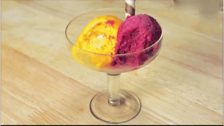 30秒学会芒果草莓冰淇淋的做法, 夏天不用去外面买