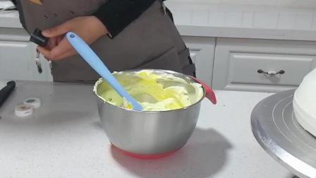 榴莲蛋糕制作(二十五): 开始把奶油调和成榴莲色