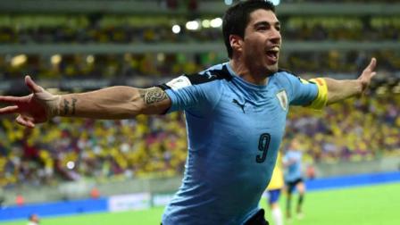 苏亚雷斯卡瓦尼领衔乌拉圭世界杯26人大名单 网友称中场太弱
