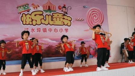 舞环幼儿园中班男孩舞蹈凳子舞we will rock yo