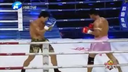 武林风峨眉小强TKO泰南部冠军阿虎