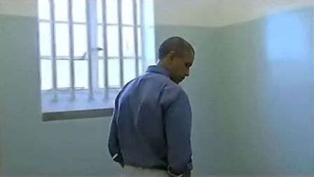 拍客奥巴马参观曼德拉被囚监狱体验牢房滋味