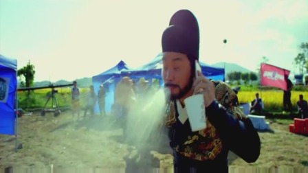 极限挑战:喝水喝到这么恶心的东西,太不小心了