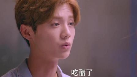 《甜蜜暴击》幕后花絮: 鹿晗关晓彤伤妆上阵, 帅