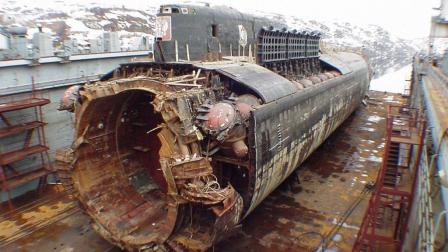 118名艇员被深水压活活压, 史上最惨烈潜艇事故, 险些引发核