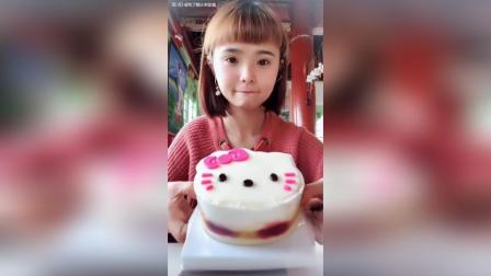 美拍视频: kt猫蛋糕