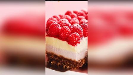 一块网红树莓芝士蛋糕, 应该怎么吃&hellip;