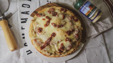 寒冷冬季教你在家制作热气腾腾的创意披萨-蘑菇香肠蛋厚皮披萨