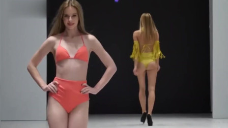 纽约春夏时装周Totti泳装发布会走秀，高颜值超模，观赏力十足！