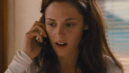 《暮光之城》贝拉怀孕：卡伦吓到了，爱德华接过电话真帅啊