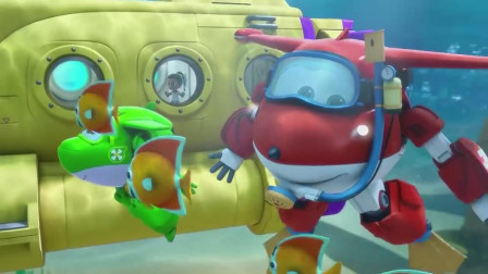 超级飞侠：哇乐迪在潜水，海底世界可真好玩呀，有很多的热带鱼