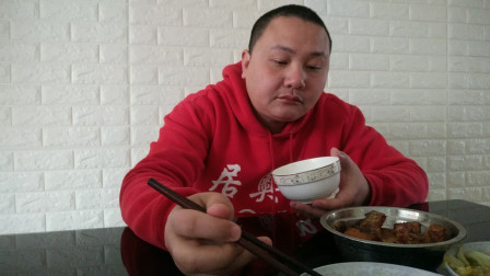 中国吃播vlog评测家常菜西兰花鸡肝泥视频