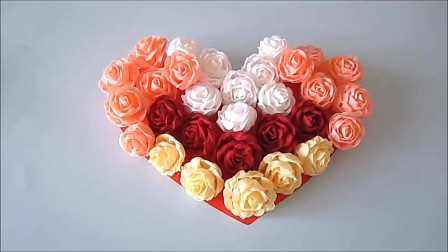 利用皱纹纸制作心形玫瑰花墙挂，折纸教程！