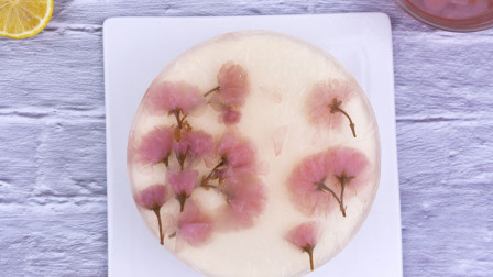 西点培训班教的樱花酸奶慕斯蛋糕原来是这般好看又好吃的