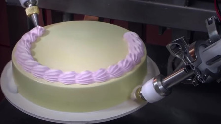 生日蛋糕只能手工打造？国外发明懒人蛋糕定制机，自动做蛋糕