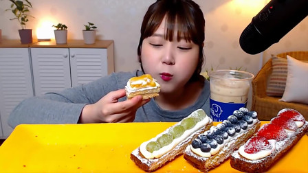美食:胖妞吃不同口味的水果甜点,看他吃的太香了,自己也好想吃啊