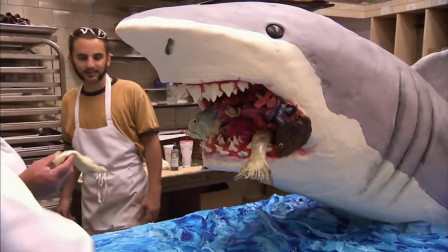 把蛋糕做成一人高的巨型鲨鱼，看完你敢吃吗？甜品师真牛