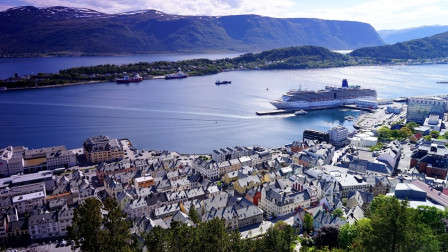 这座挪威的涅槃重生的城市是如何幸运地躲过了二战时德国的炮火