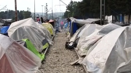 您早 2019 地中海移民涌向希腊 采取严厉措施突袭非法难民营