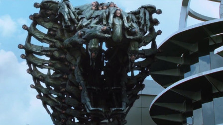 铁甲战神：机器人竟可以组成巨蟒，灵活且强大，还可以吞噬车辆