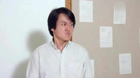 超级学校霸王：铁面发现书包有蛇，直接拿来当皮带，全班看懵了