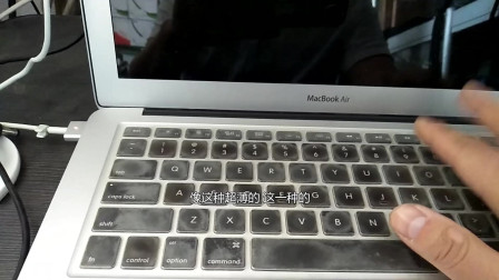 真正的苹果笔记本电脑，双系统怎么切换，很简单哦