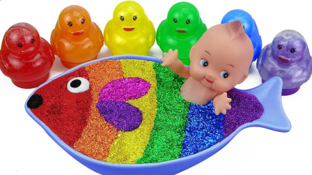 萌宝最爱洗的宝宝浴儿童益智玩具，小朋友学习认识颜色啦