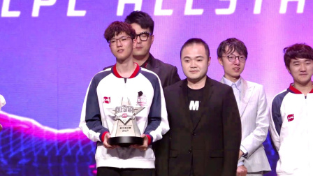 LPL全明星新生对抗赛，小天战队获胜，jiejie难顶