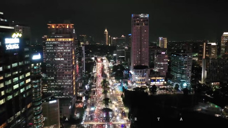 航拍雅加达，印度尼西亚首都，东南亚第一大城市，夜色很内透
