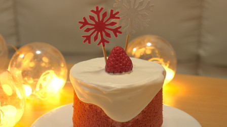 圣诞节到了，教你自己在家做红丝绒蛋糕，方法简单，漂亮又好吃