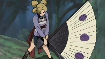 火影:手鞠一扇子对敌人扇过去,能同时做到防御和物理攻击