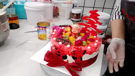 好漂亮的一款红边寿蛋糕，老父亲生日过的特别开心！
