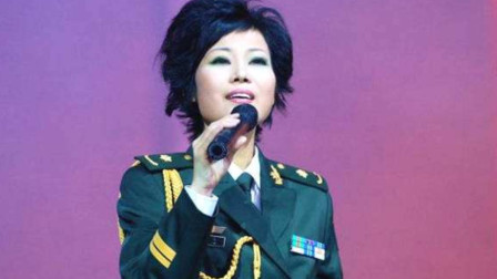 这位军人女歌手1993年已离世，听听她留下的这首绝唱，还有多少人记得