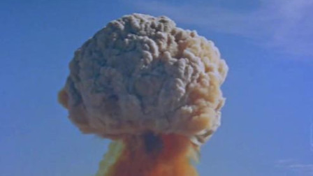 小型原子弹：用常规大炮发射，核武器的威力太恐怖