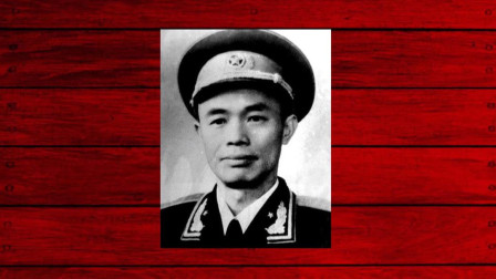 这位湖南籍将军是开国少将军衔，为何担任中将职务，享受上将待遇？