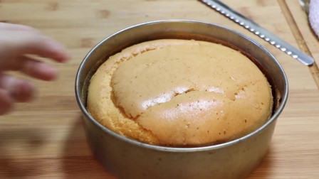 超简单海绵蛋糕做法，不用任何发酵粉，不加黄油，绵软蓬松好吃不上火