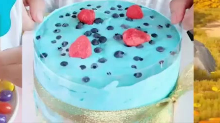 果冻糖果，蓝莓爆浆蛋糕，你们小时候吃过吗