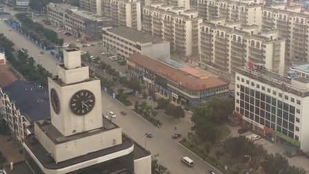 河北省遵化市中国联通工司钟楼