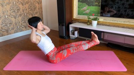 瑜伽体式-半舰式