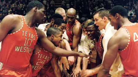 NBA宣布无限期停赛，给球迷们推荐一部豆瓣评分8.6分的篮球电影《光荣之路》
