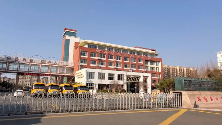 探访城阳规模最大的初中学校,你知道城阳四中在区内排多少名吗?