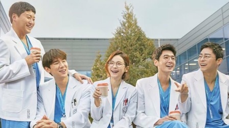 韩剧《机智的医生生活》：四大男神在线飙戏，是一种什么体验？