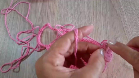手工针织系列，带你学习如何钩织毛线花朵的方法，非常简单！图解视频