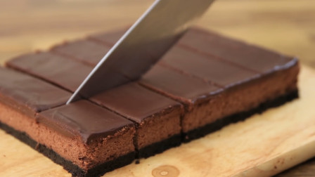甜品控的福利来啦！教你在家就能做出浓郁的巧克力奶酪蛋糕，诱人