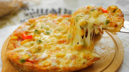 不用和面就能做的培根披萨，香粘拉丝，吃起来超过瘾