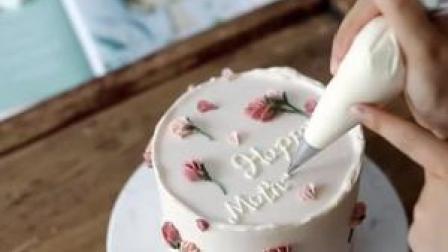 #母亲节 #母亲节蛋糕 这一生的浪漫和宠溺记得给母亲留一份。#妈妈
