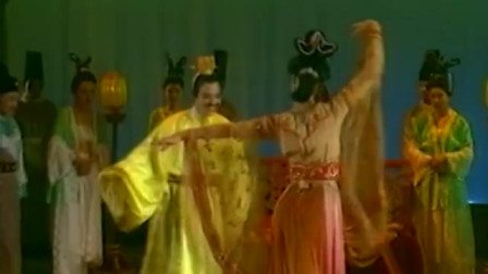 大唐西域记：大唐皇帝跟着舞姬，载歌载舞，这跳的比谁都欢！