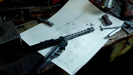 电影《卡拉什尼科夫》世界十大名枪之首：AK-47的诞生！