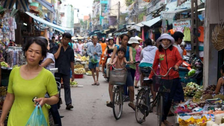 历史的印记 越南曾对80个国家游客解封，唯独限制中国游客