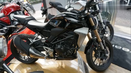 2020新款本田cb250r到店实拍